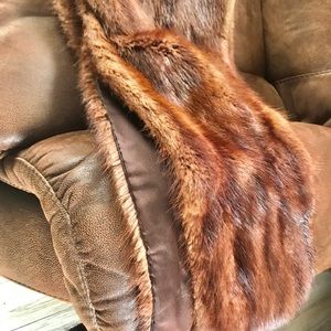 Vintage mink wrap. Very well kept and loved